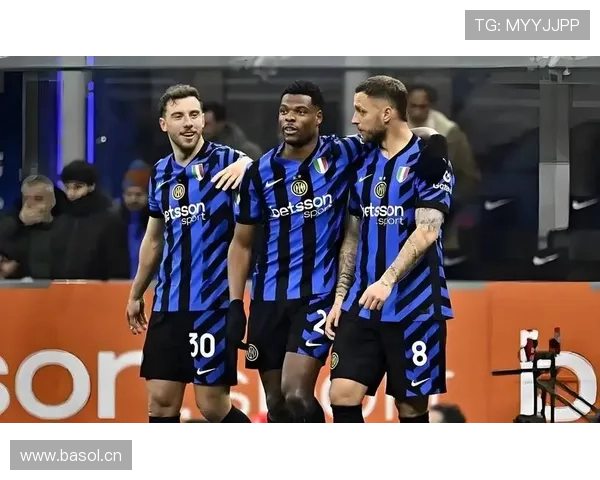 国米意甲统治力持续巩固,逐步反映在联赛积分差距扩大 国米意甲统治力持续巩固,逐步反映在联赛积分差距扩大