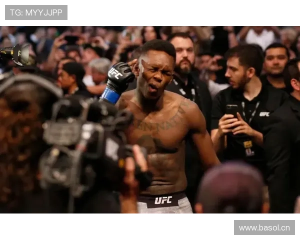 乔恩·琼斯这生活也太疯了吧，赛场外花钱像开挂似的…